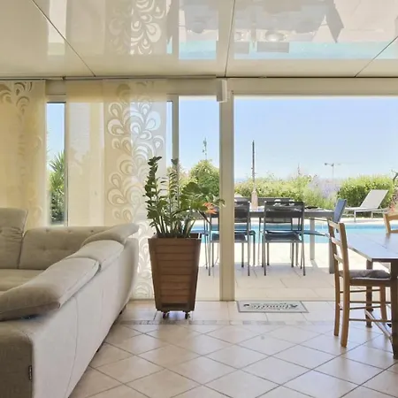 Villa Maison Avec, Piscine & Vue - - Maison Avec, Piscine & Vue - Mae-2393 Antibes